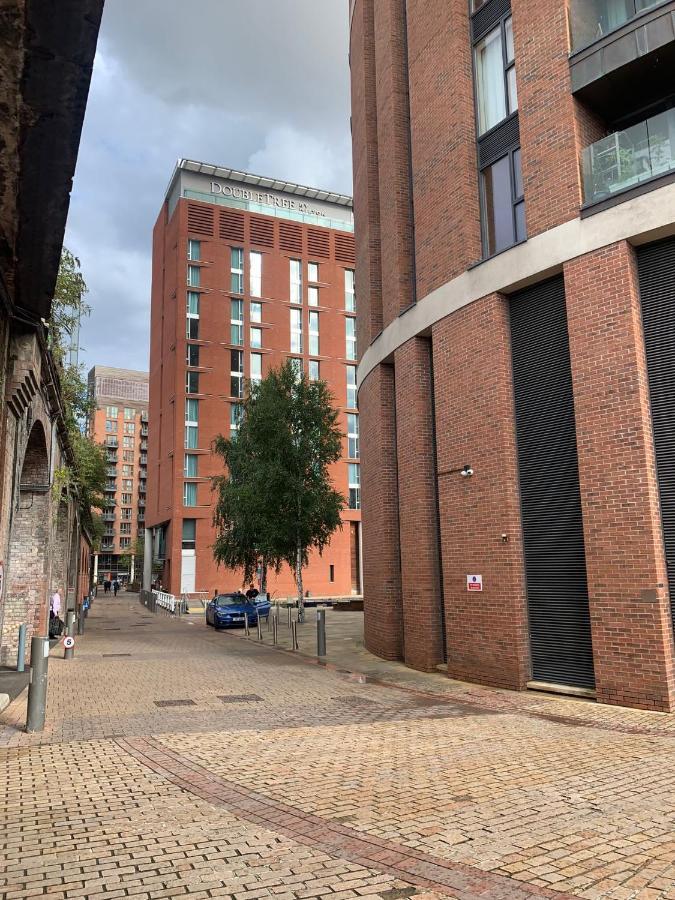 2 Bed Apartment In Granary Wharf Leeds Leeds  Exterior foto